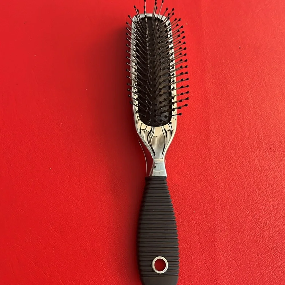 Anti-Static Hair Brush with Black Handle